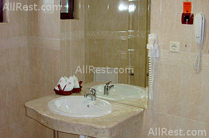 Alexander Plaza Hotel 3